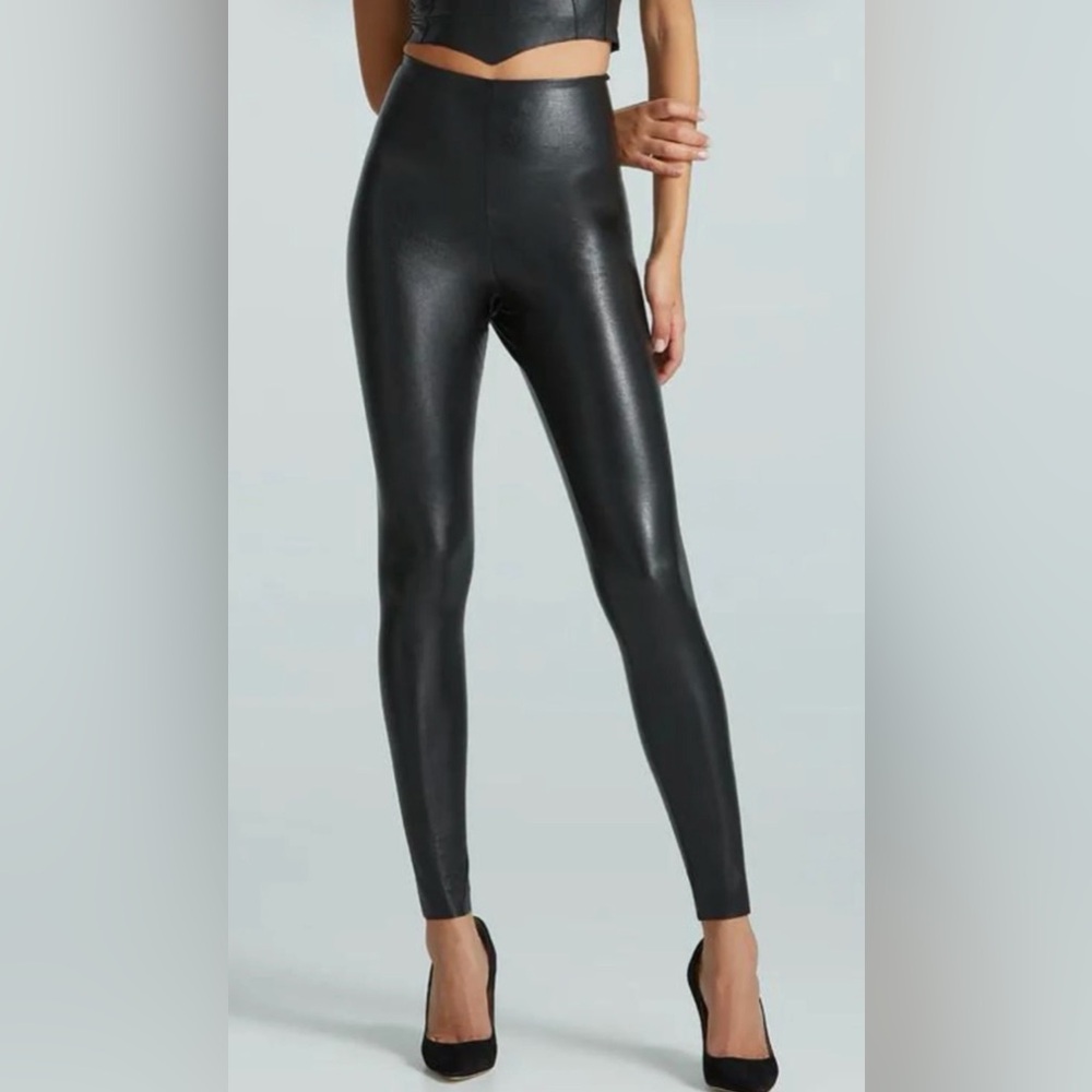 Commando Black Leggings
